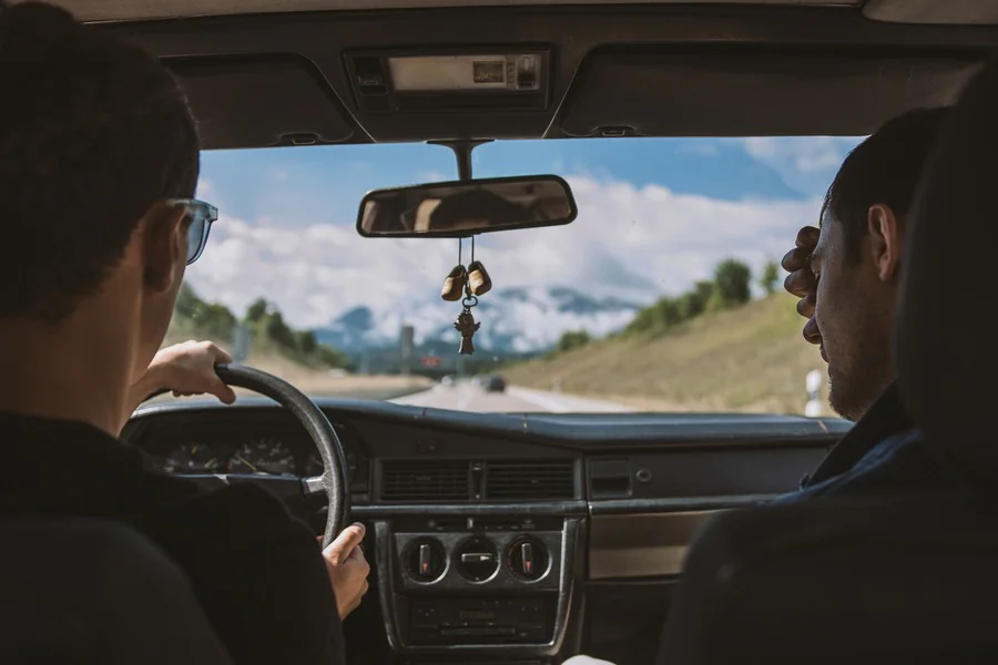 Covoiturage conducteur : une solution économique et écologique